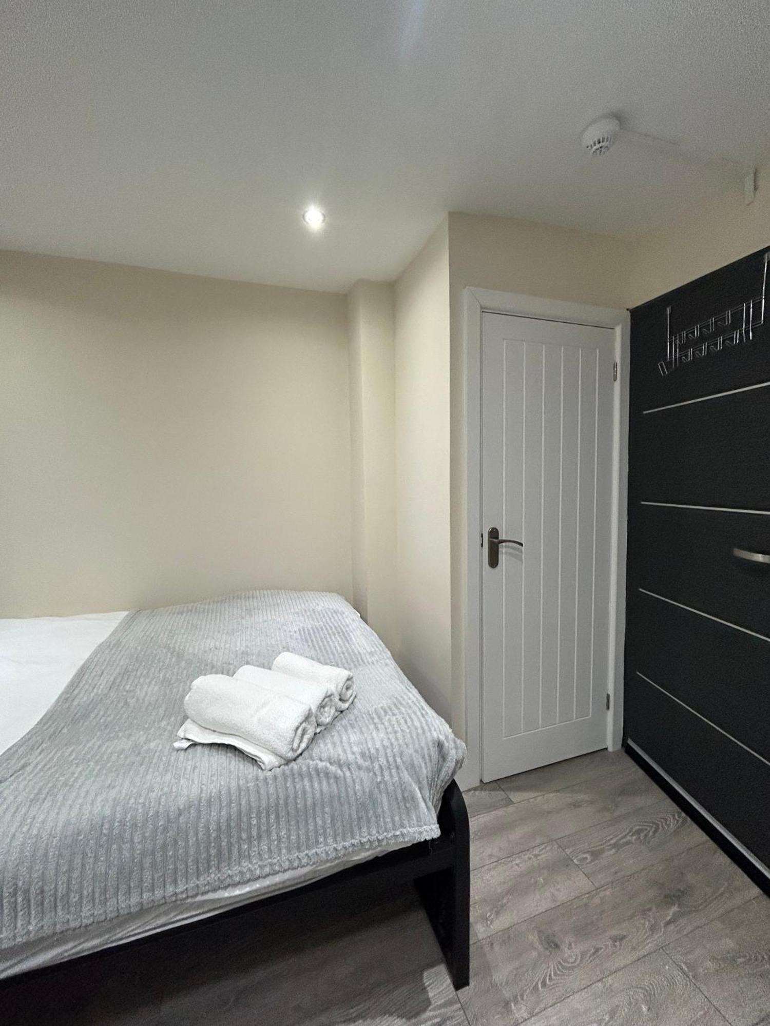 Shoreditch Rooms - Apartments And Rooms In The City Лондон Екстериор снимка